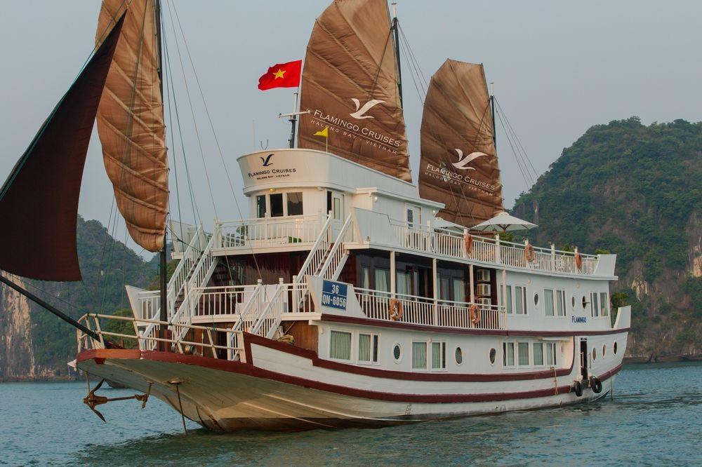 Hotel Flamingo Luxury Cruises Hạ Long Exterior foto