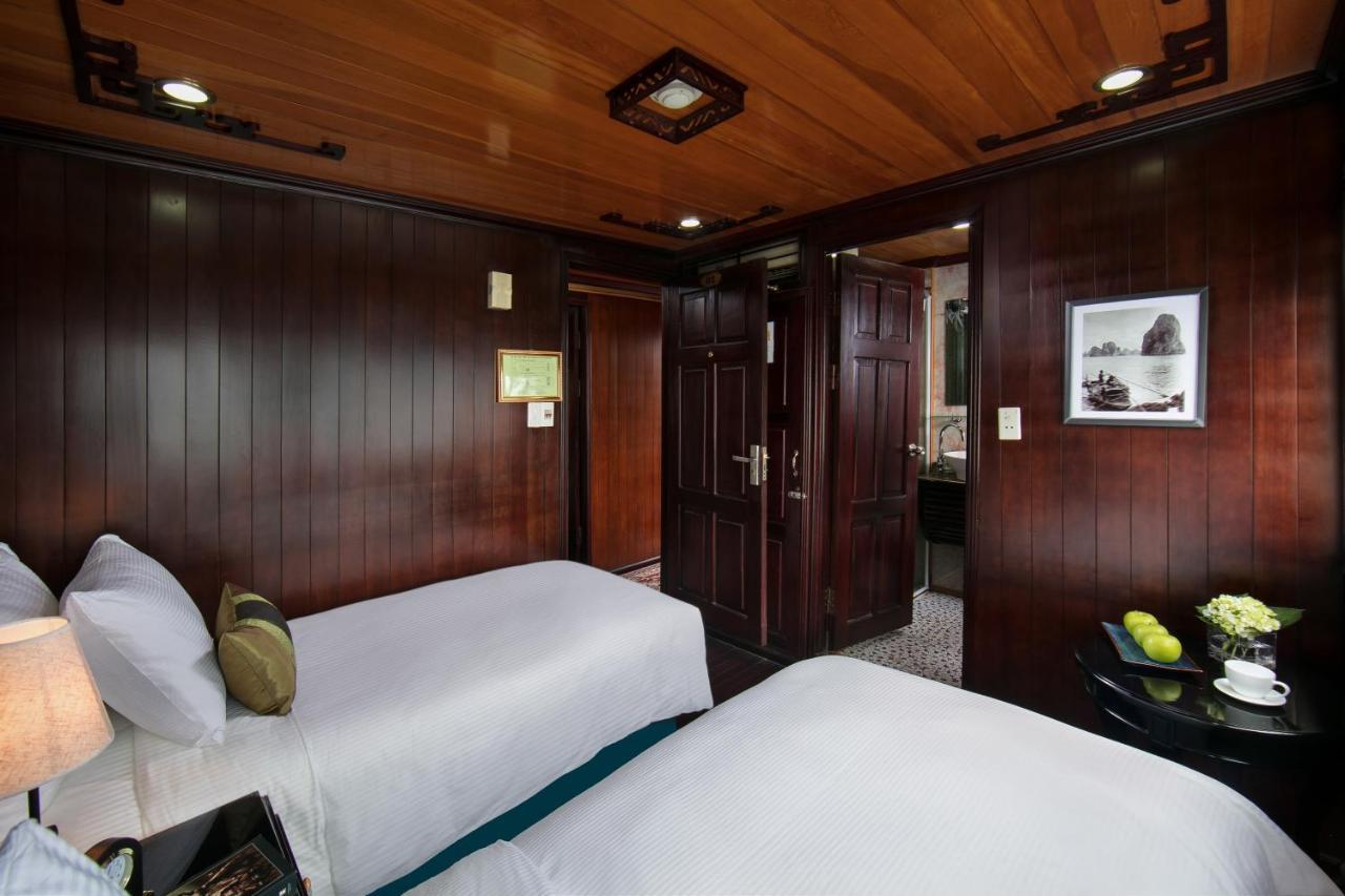 Hotel Flamingo Luxury Cruises Hạ Long Exterior foto