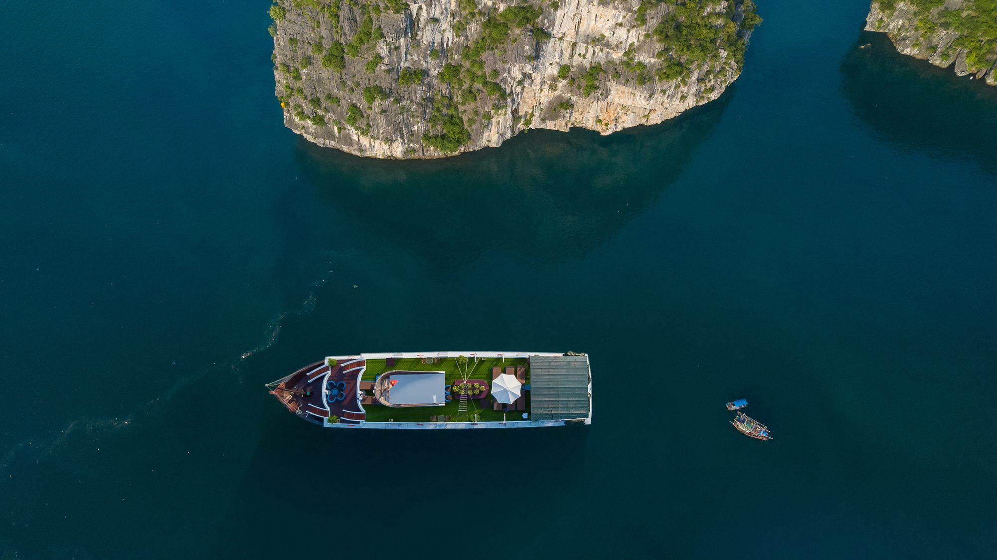 Hotel Flamingo Luxury Cruises Hạ Long Exterior foto