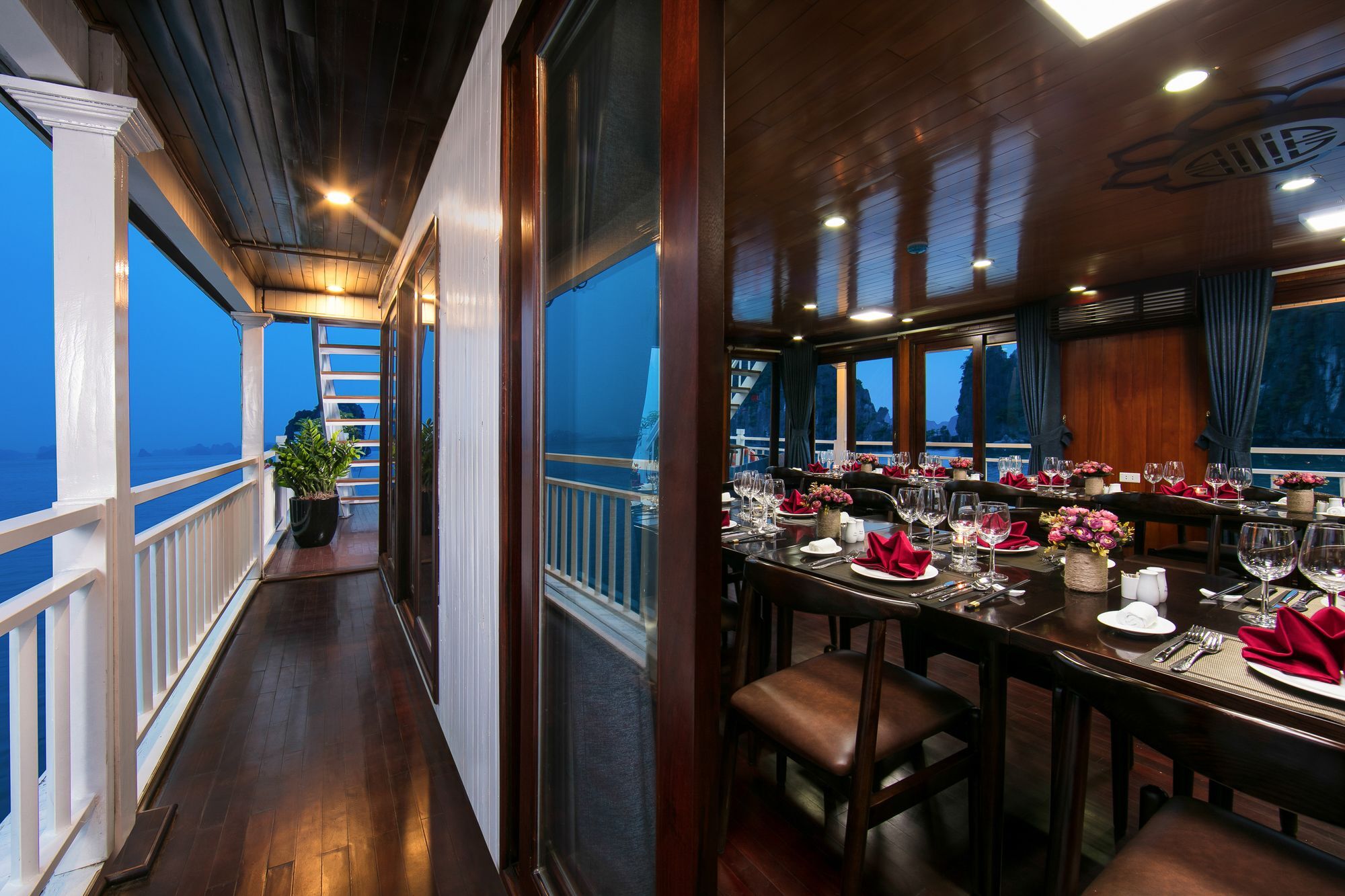 Hotel Flamingo Luxury Cruises Hạ Long Exterior foto