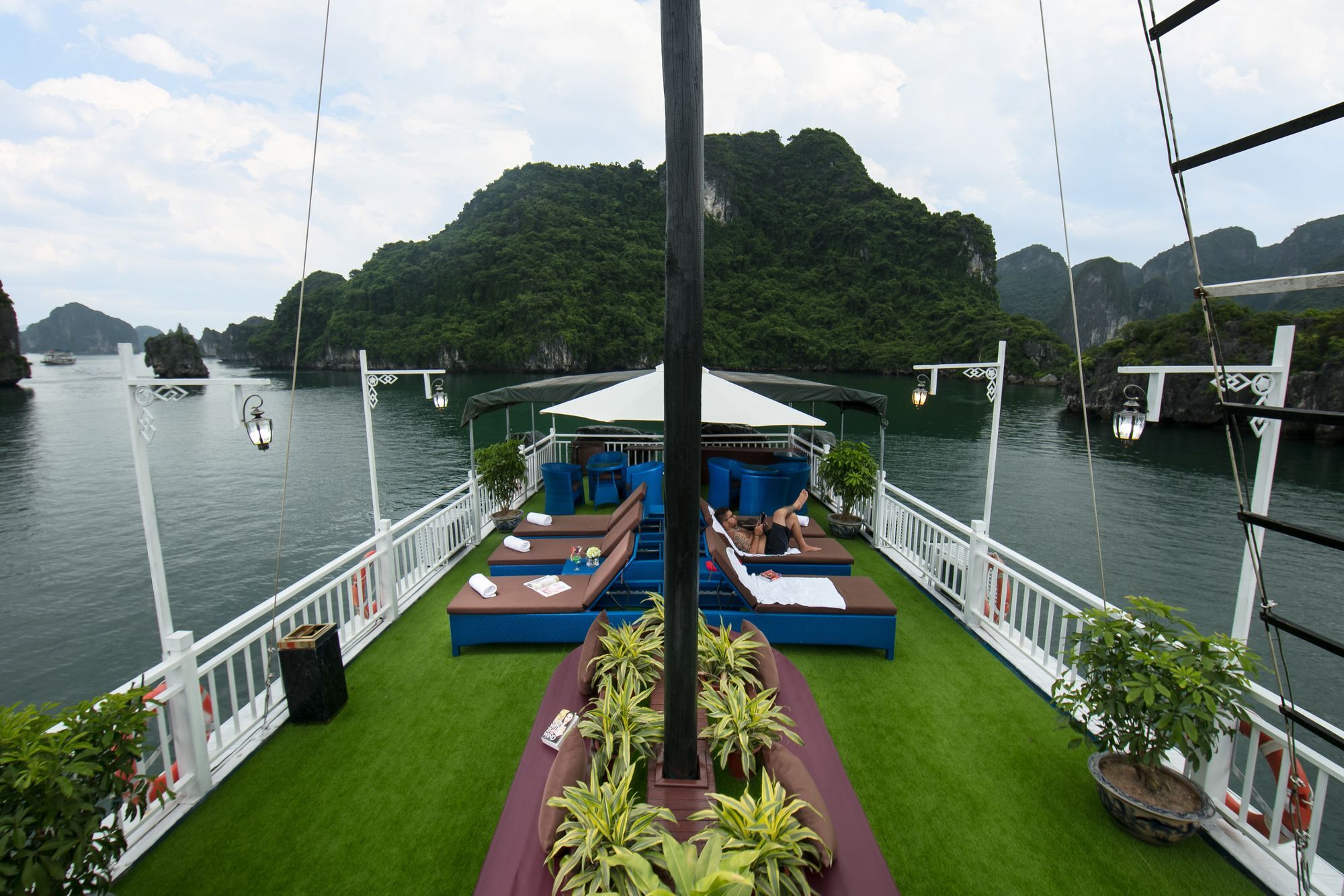 Hotel Flamingo Luxury Cruises Hạ Long Exterior foto